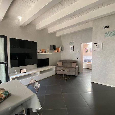شقة Casamartanavigli ميلان المظهر الخارجي الصورة